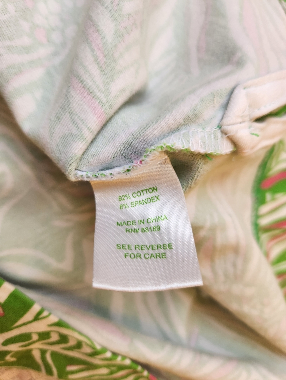 Lilly Pulitzer Women's Daisy Darling Green Long Sleeved Tunic, Size XS, $98 - Picture 4 of 10
